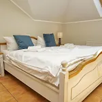 Haus Am Nr 12