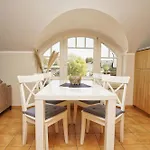 Haus Am Nr 12 * Lohme